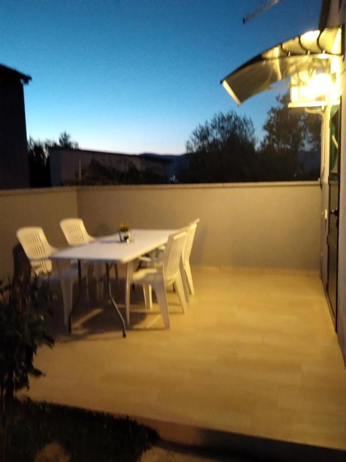 Vila Rosanda Slatine Exteriör bild